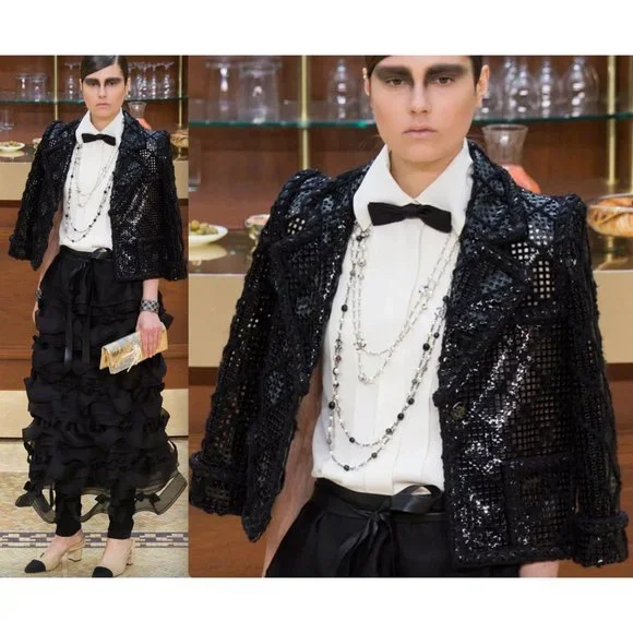 Chanel Brasserie 15K jacket coat 48 / 16 faux leather PVC perforated tweed black